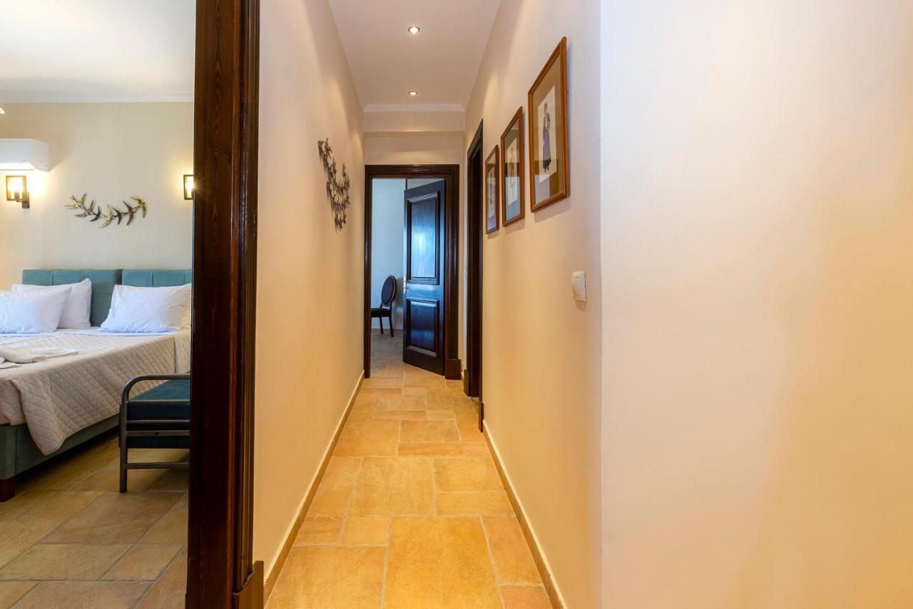 Solaris Methea- Luxury By The Castle Villa Kassiopi